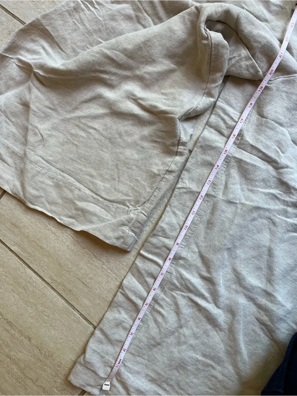 H&M Wide Leg Linen-Blend Crop Pants in Light Beige